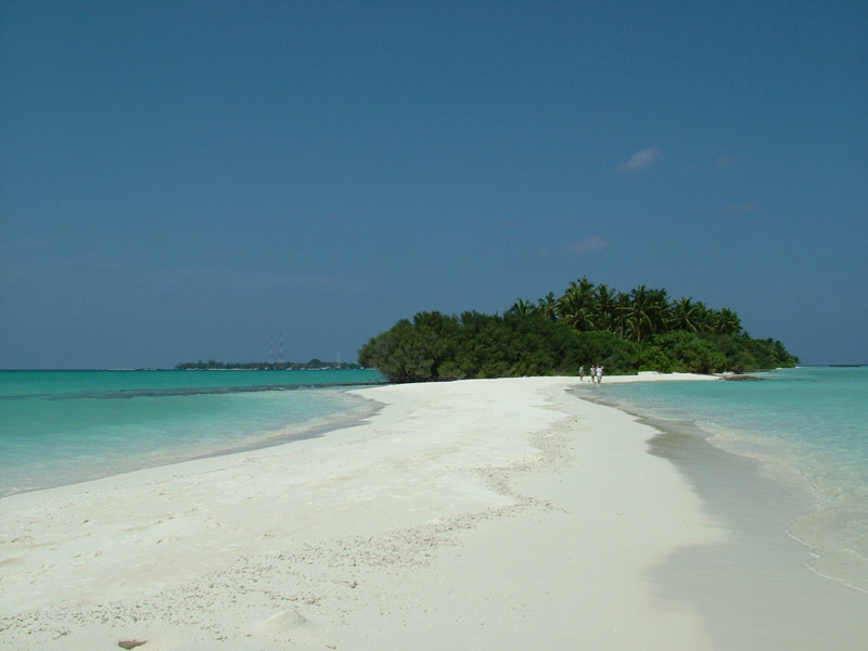 ,  (Kuramathi).