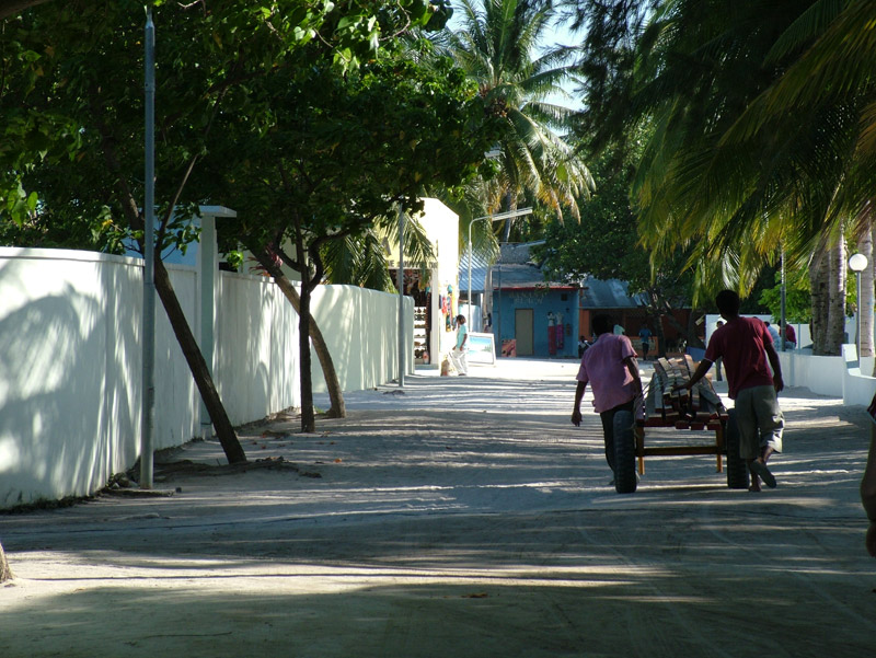 ,  (Kuramathi).